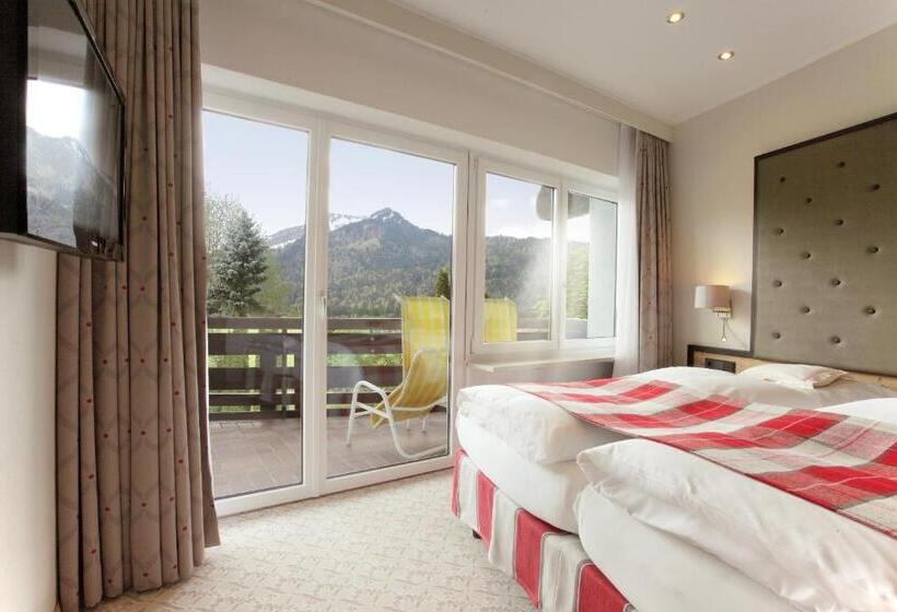 Family flat with view, Wittelsbacher Hof