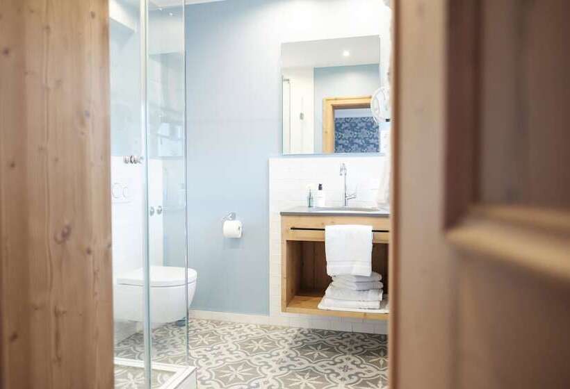 جناح ديلوكس, Landhaus Am Stein