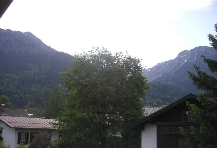 شقة غرفة واحدة, Landhaus Mayer