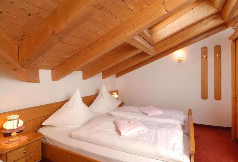 شقة غرفة واحدة, Landhaus Mayer