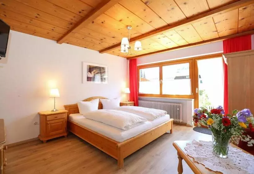 اتاق استاندارد با تراس, Landhaus Schwaben