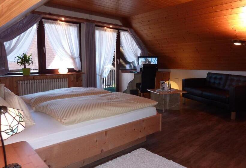 스탠다드 스튜디오, Landhotel Mühle Zu Gersbach