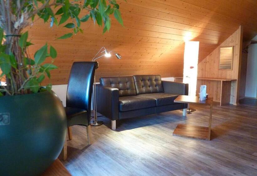 스탠다드 스튜디오, Landhotel Mühle Zu Gersbach