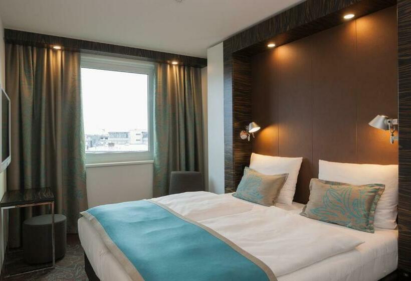 Стандартный Номер Кровать Кинг, Motel One Frankfurt Messe