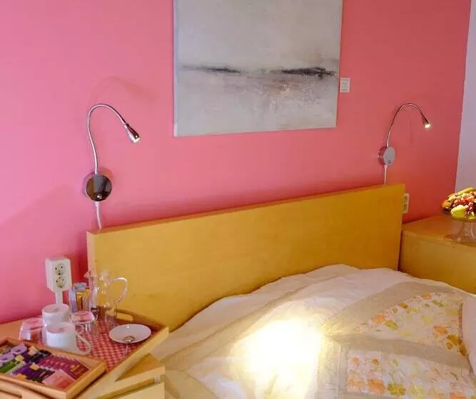 クラシックルーム, Rhein River Guesthouse   Direkt Am Rhein