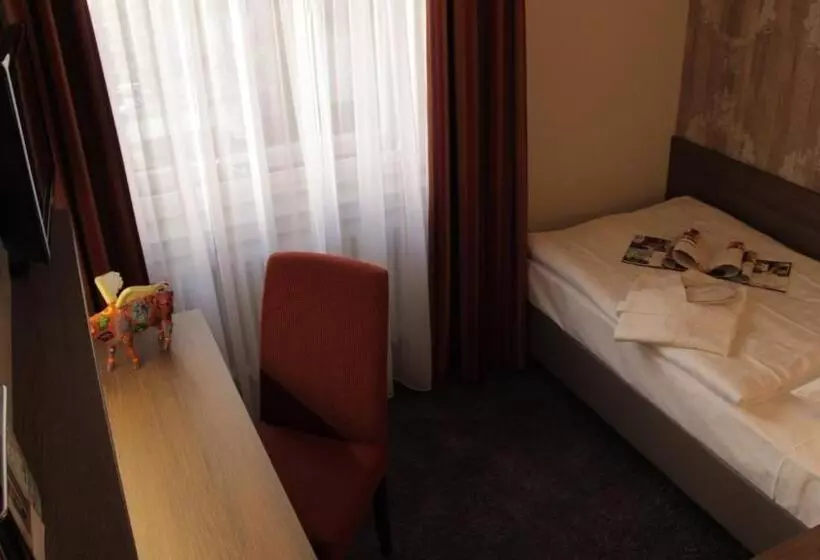 スタンダードシングルルーム, Romantisches Hotel Menzhausen