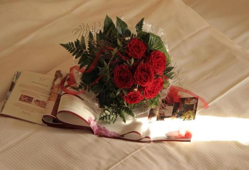 Полулюкс, Romantisches Hotel Menzhausen