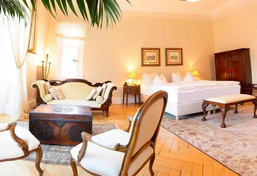 庭の見えるジュニアスイート, Schlosshotel Villa Westerberge