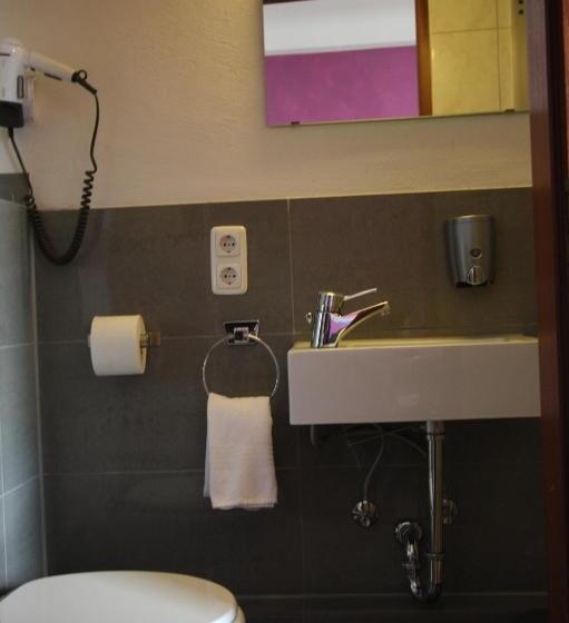 Номер Стандарт, Stadthotel Kleiner Berg