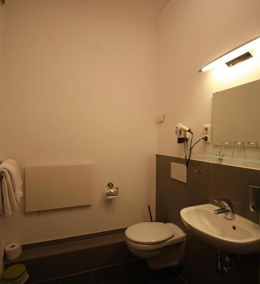 Номер Стандарт, Stadthotel Kleiner Berg