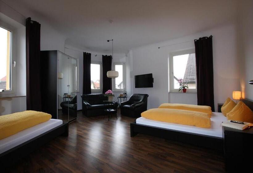 اتاق استاندارد سه نفره, Stadthotel Kleiner Berg