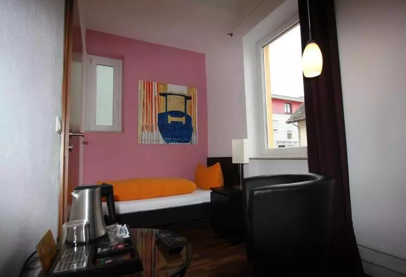 اتاق استاندارد یک نفره, Stadthotel Kleiner Berg