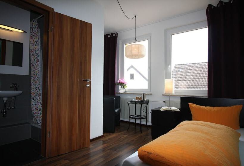 اتاق راحتی یک تخته, Stadthotel Kleiner Berg