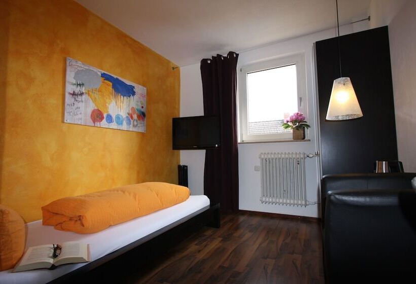 Номер Economy, Stadthotel Kleiner Berg