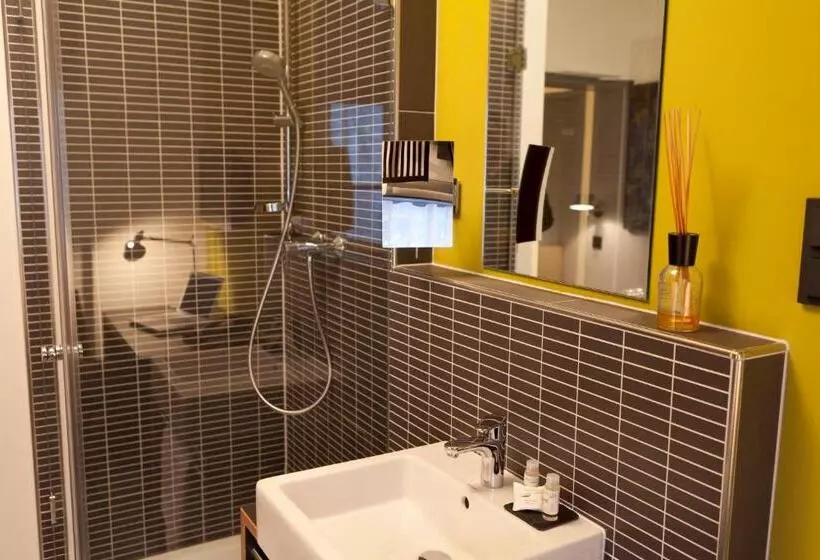 コンフォートシングルルーム, Art Hotel Tucholsky
