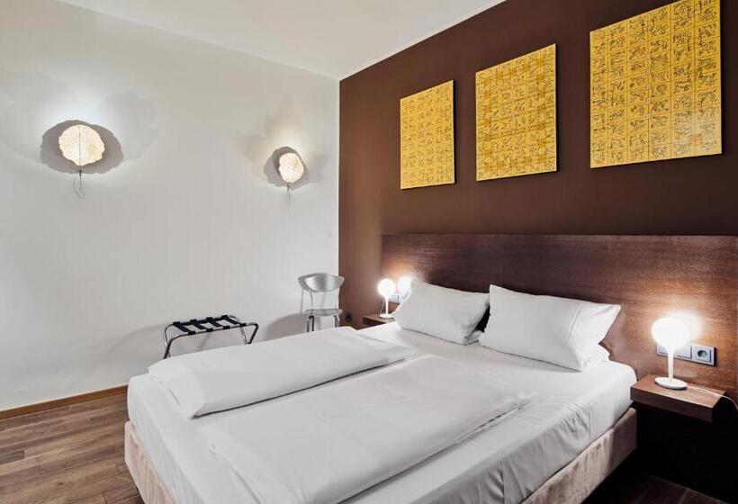 컴포트 룸, Art Hotel Tucholsky