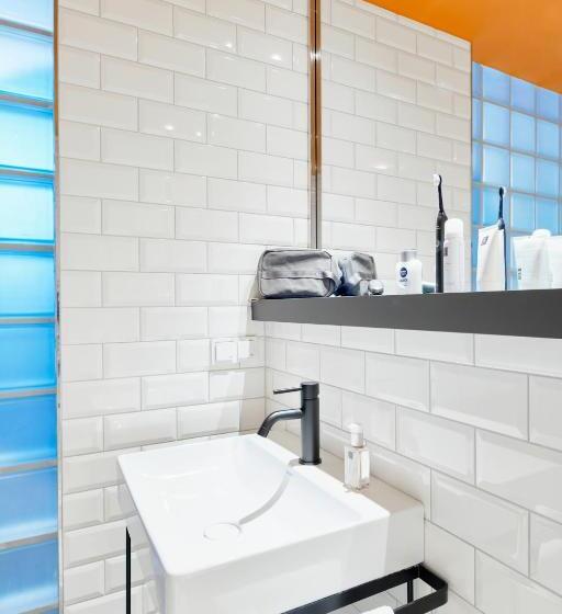 Номер Комфорт, Art Hotel Tucholsky