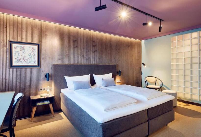 수피리어 싱글 룸, Art Hotel Tucholsky