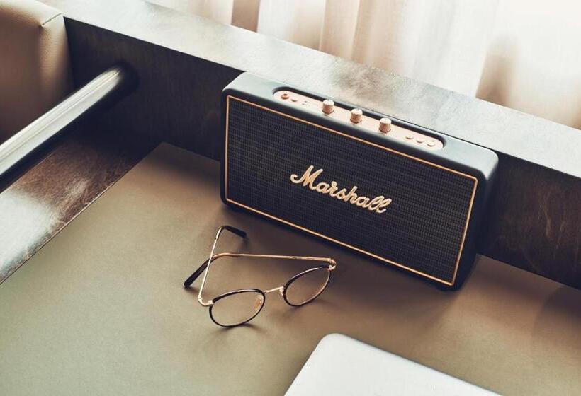 수피리어 싱글 룸, Art Hotel Tucholsky