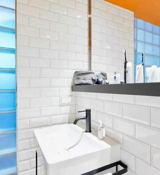コンフォートシングルルーム, Art Hotel Tucholsky