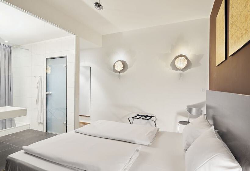 컴포트 룸, Art Hotel Tucholsky