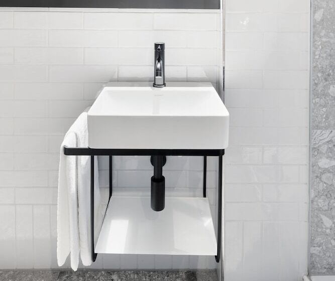 컴포트 룸, Art Hotel Tucholsky