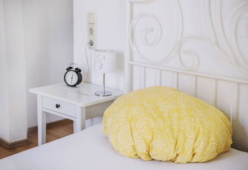 غرفة قياسية, Pension Bertha