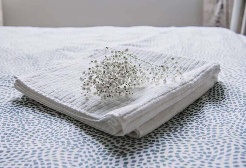 غرفة قياسية فردية, Pension Bertha