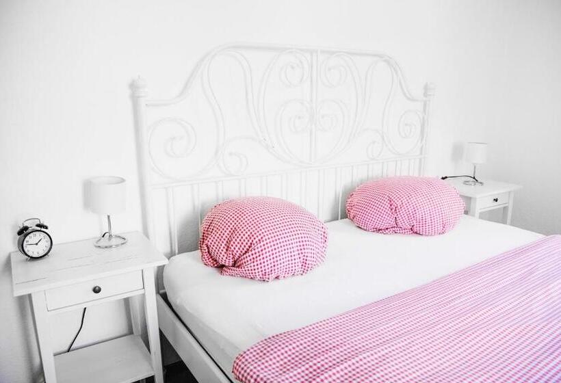 غرفة قياسية, Pension Bertha