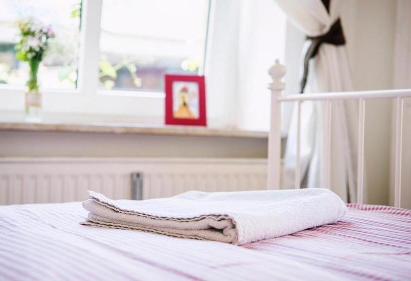 غرفة قياسية, Pension Bertha