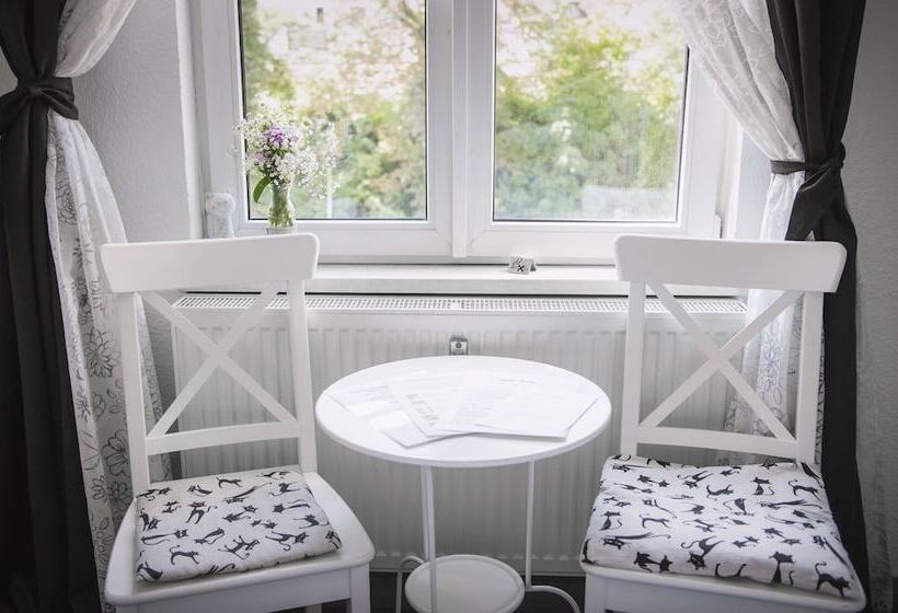 غرفة قياسية, Pension Bertha