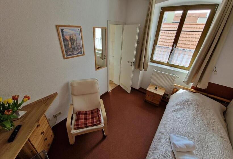 Номер Стандарт Индивидуальный, Garni Hotel Zum Hothertor