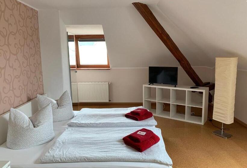 패밀리 룸, Am Rittergut