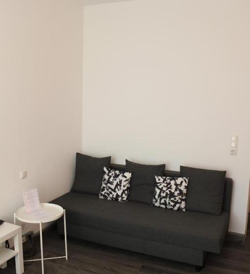 חדר סטנדרט, Am Römerwall