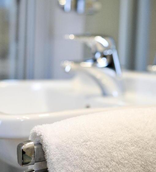 חדר קומפורט, Am Römerwall