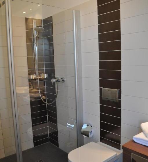 اتاق استاندارد یک نفره, Bruhlerhohe