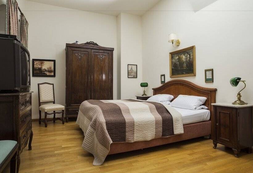 스위트, Burg Boetzelaer