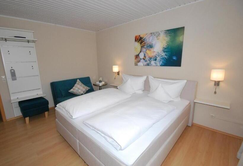 غرفة قياسية مزوَّدة بشُرفة, Colosseum