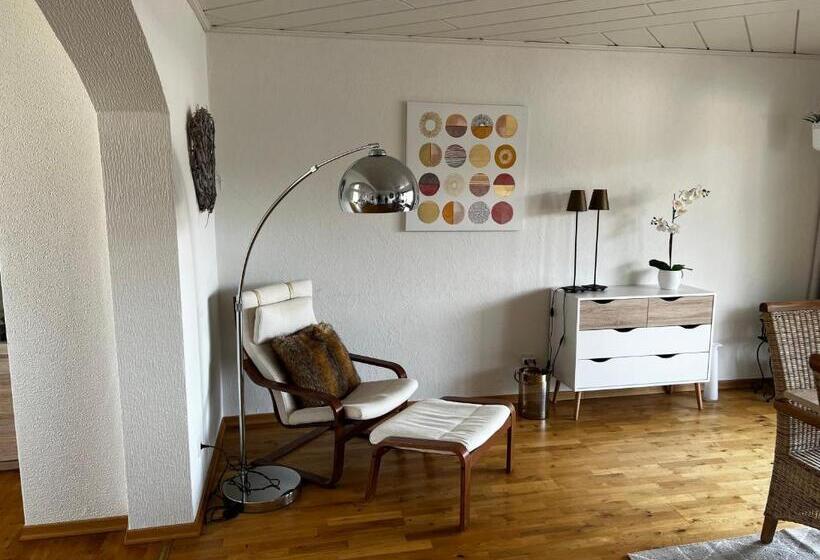 شقة 3 غرف, Colosseum