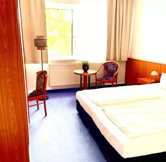 Standard Room, Und Restaurant Gartenstadt Erfurt