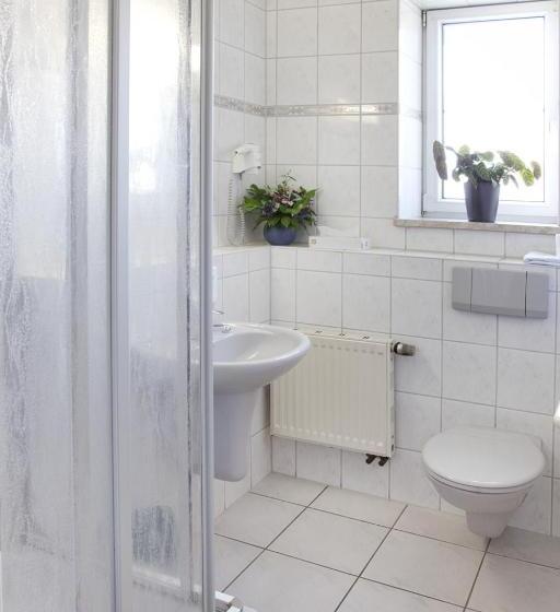 Номер Стандарт с Балконом, Und Restaurant Gartenstadt Erfurt