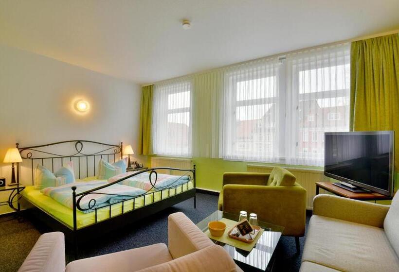 스탠다드 룸, Goldene Sonne