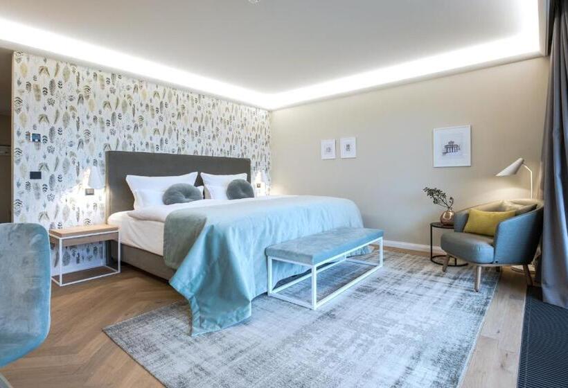 Номер Deluxe, Gut Kump Gastronomie Und