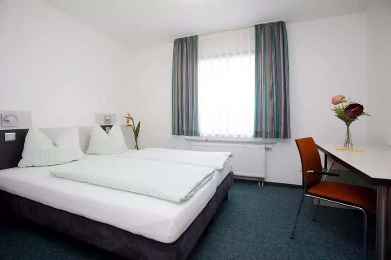 スタンダードルーム, Jugendherberge Köln Deutz