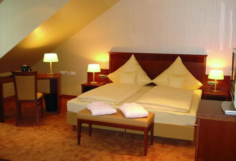 스탠다드 룸, Mercator