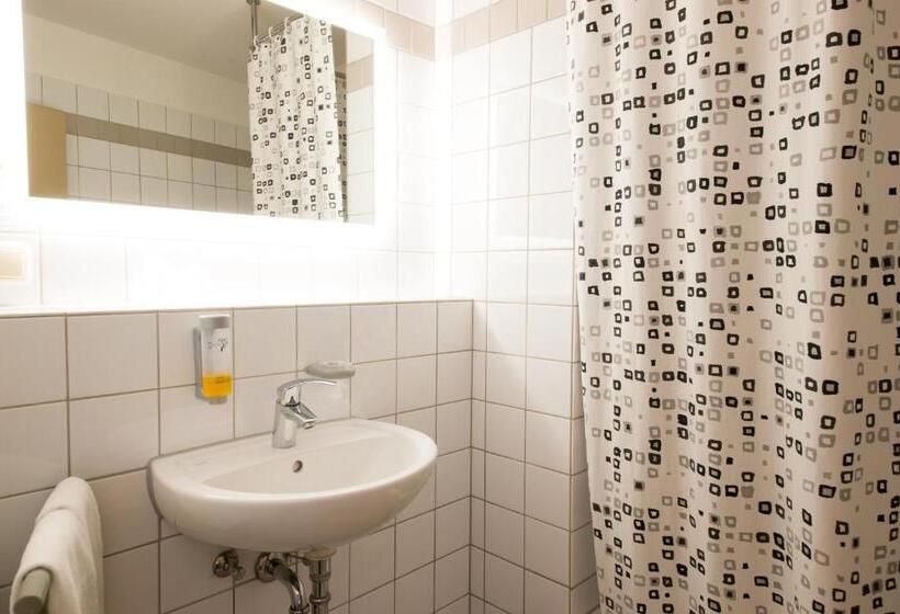 スタンダードルーム, Mirage