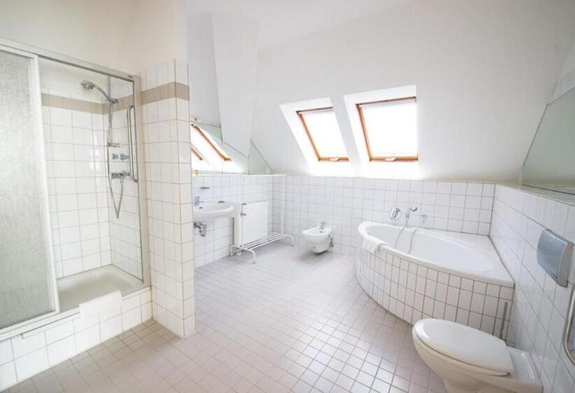 スイート, Mirage