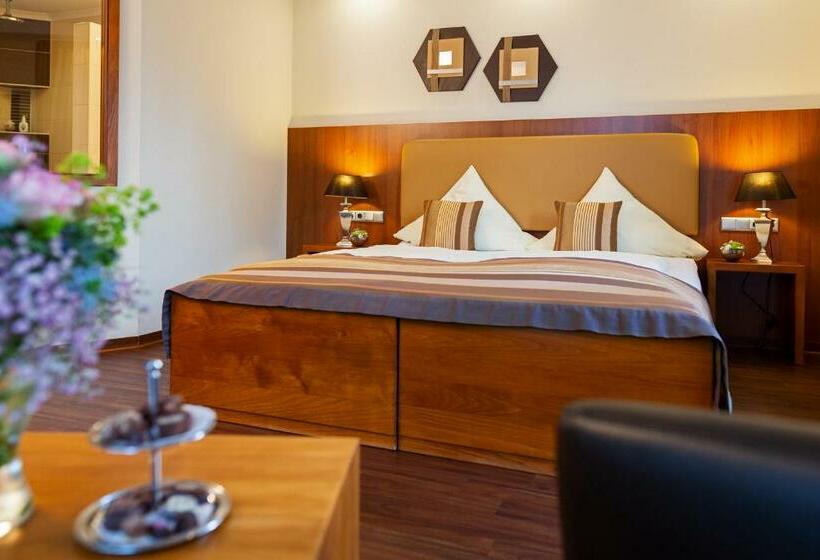 Номер Комфорт Индивидуальный, Mutterbahr