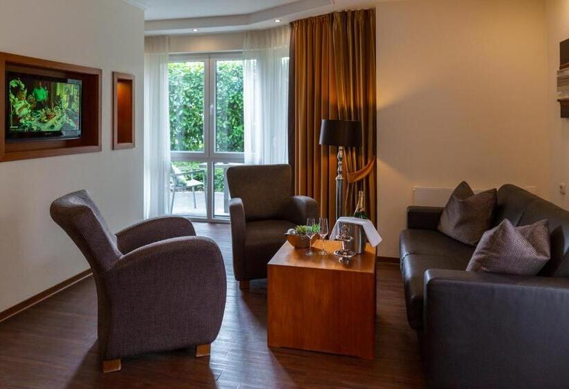 Люкс, Mutterbahr