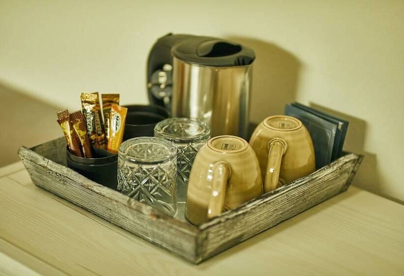 スタンダードルーム, Rochter Land